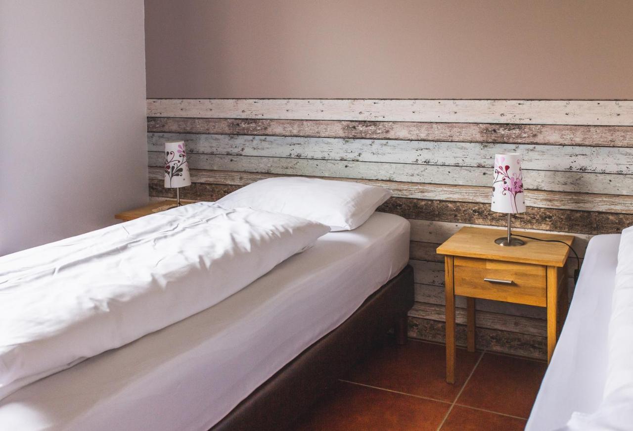 Alfheimar Hotel Borgarfjordur Eystri Bagian luar foto